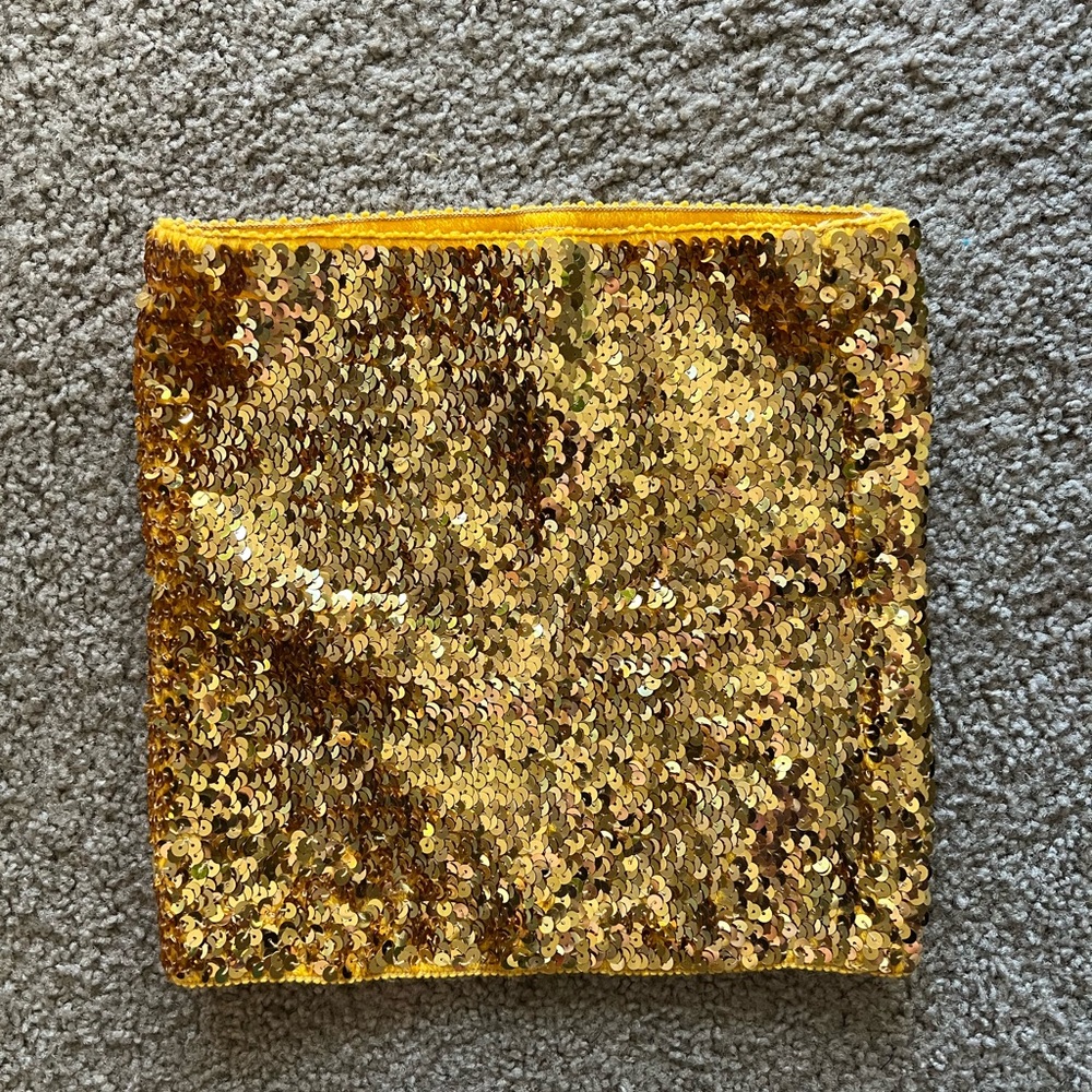 Gold Sequin Tube-Top💛 - Picture 3 of 4